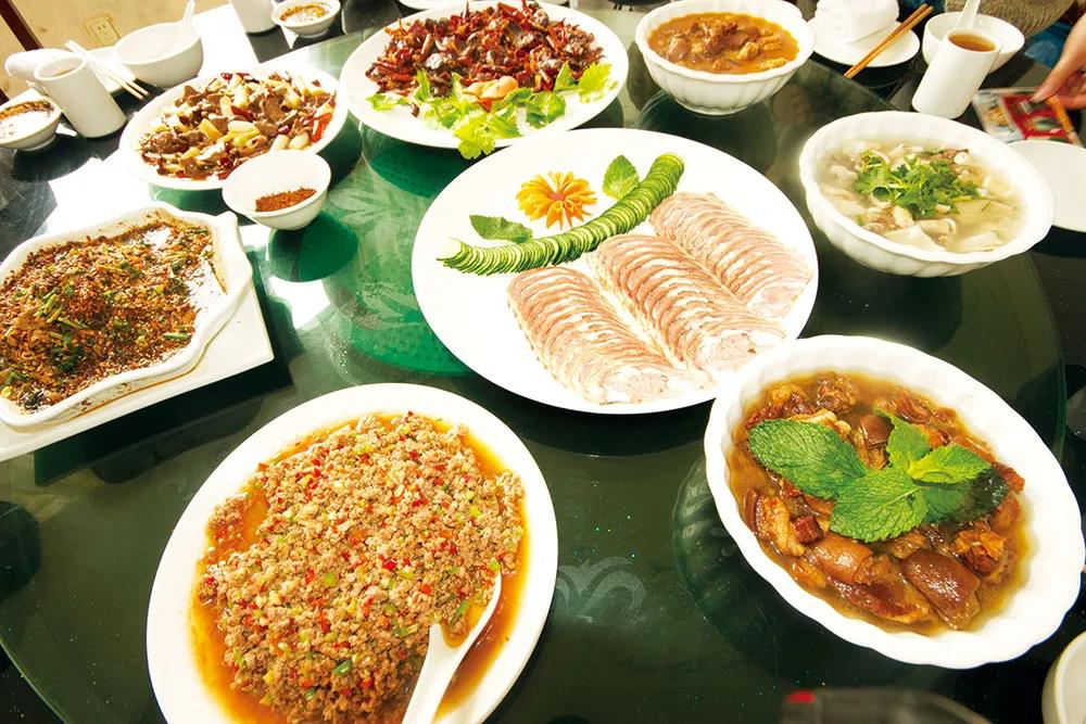 到會(huì)澤，揭秘羊八碗的美味密碼    昆明商務(wù)會(huì)展